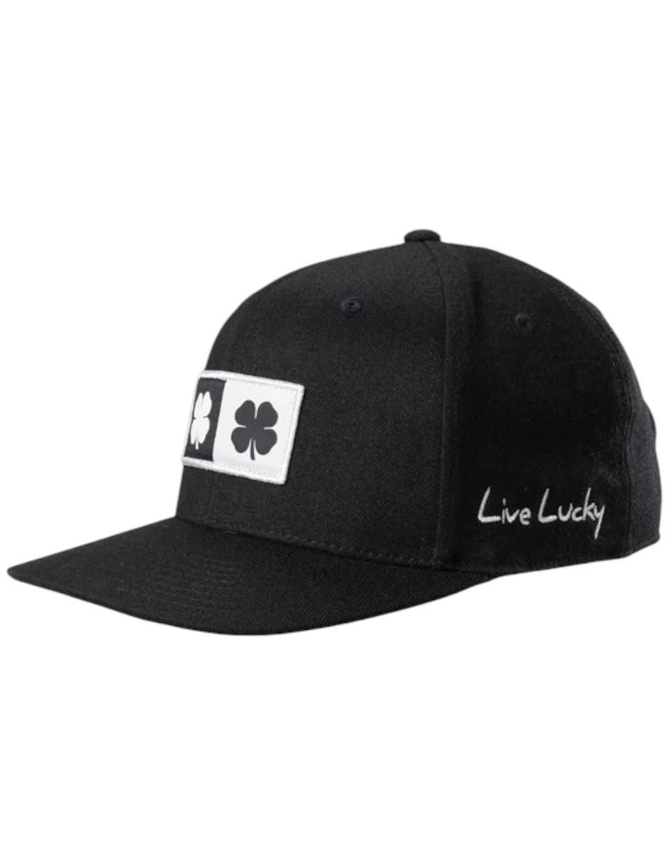 Gorra con visera plana broche Black Clover para adulto 1