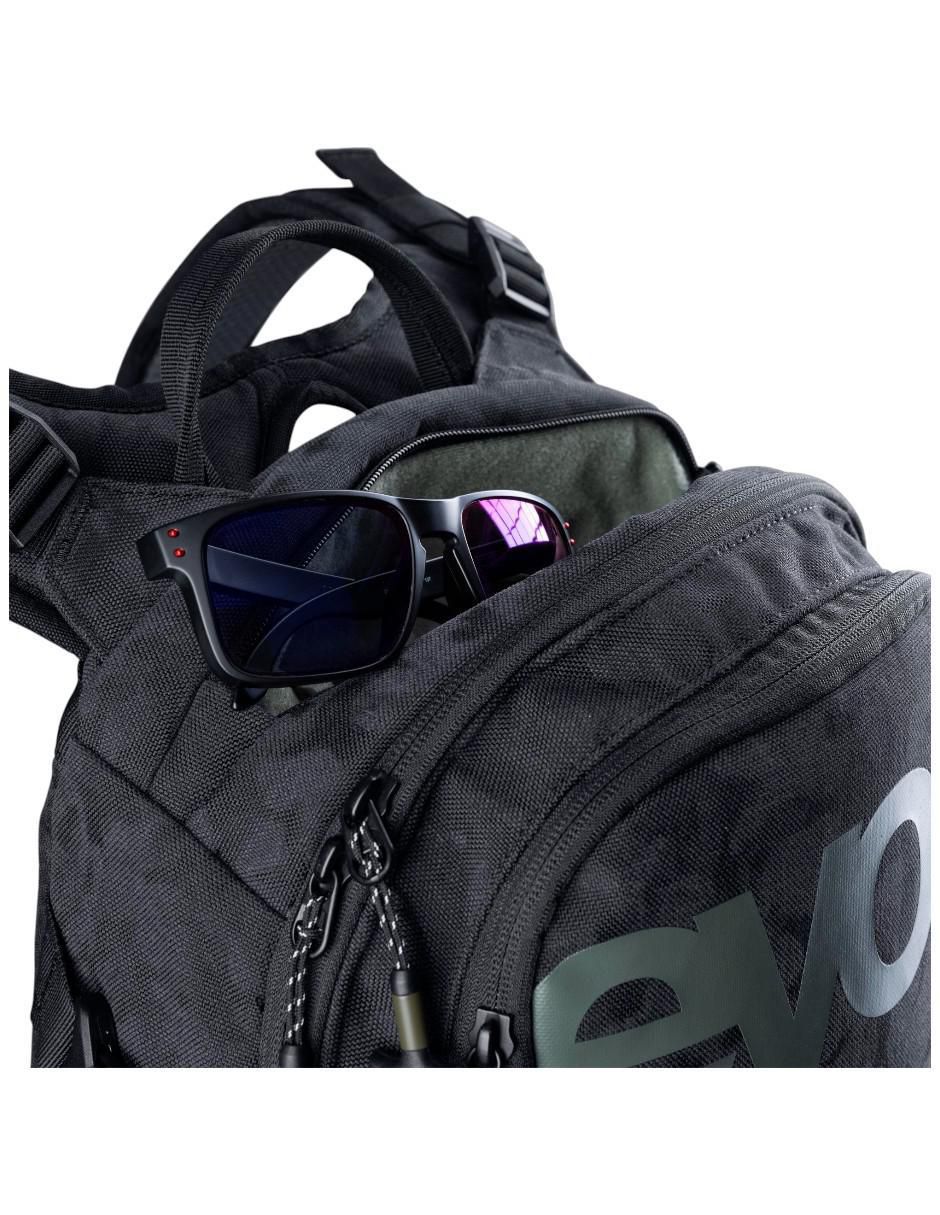 Mochila de montañismo 8