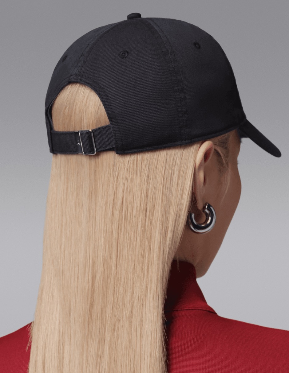 Gorra visera curva hebilla casual Nike Jordan Club Cap unisex