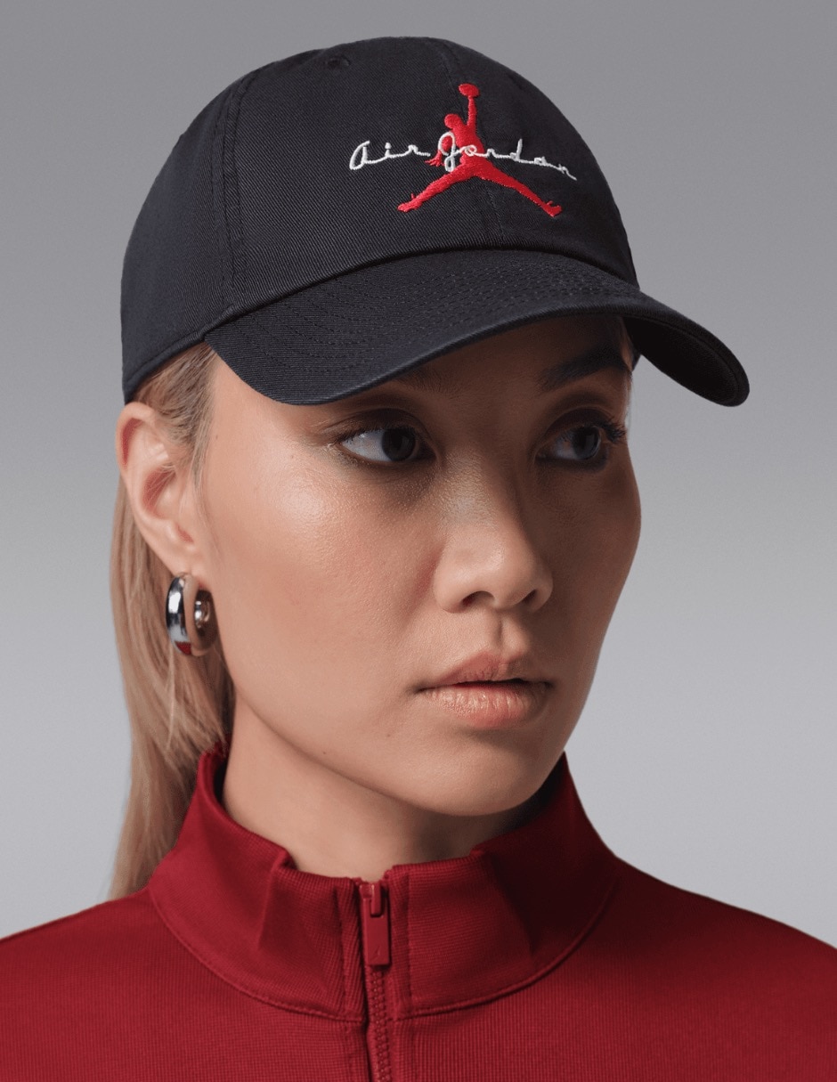 Gorra visera curva hebilla casual Nike Jordan Club Cap unisex