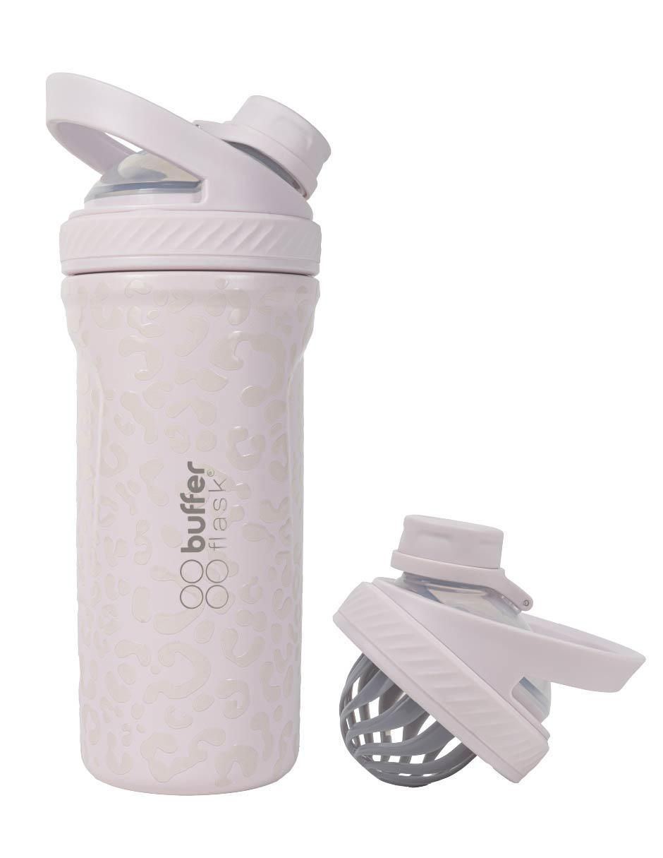 Vaso shaker de acero inoxidable con tapa rosca 700 ml Vaso shaker de acero inoxidable con tapa rosca 700 ml