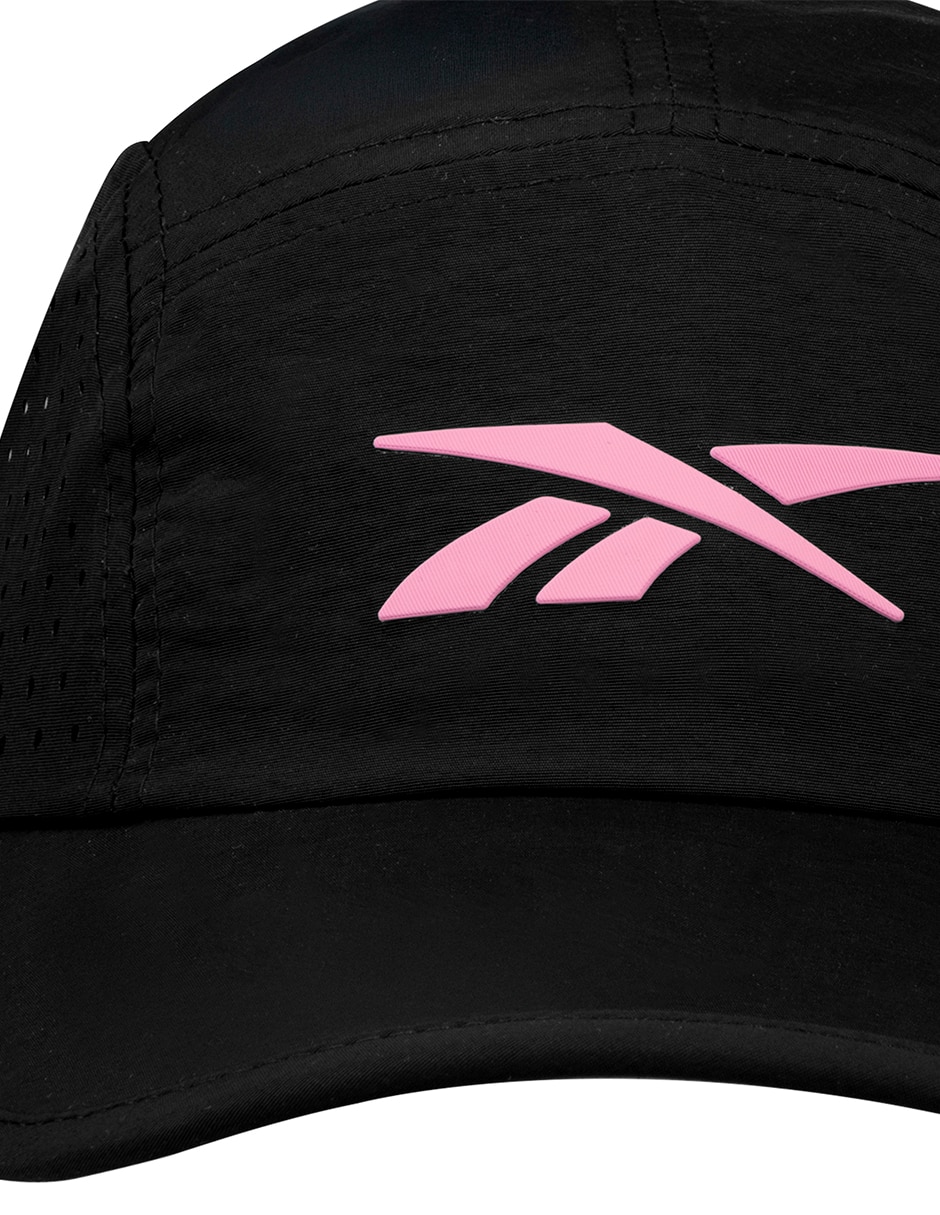 Gorra visera semicurva broche casual Athlete Essentials Cap para adulto